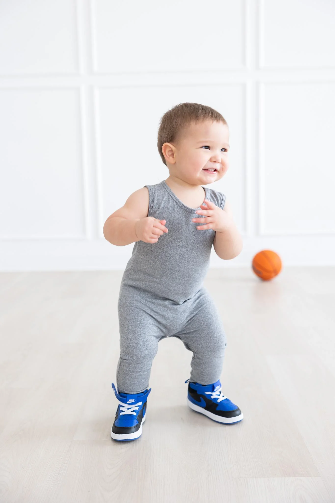 Heather Gray Tank One-Piece Jogger - Image 4