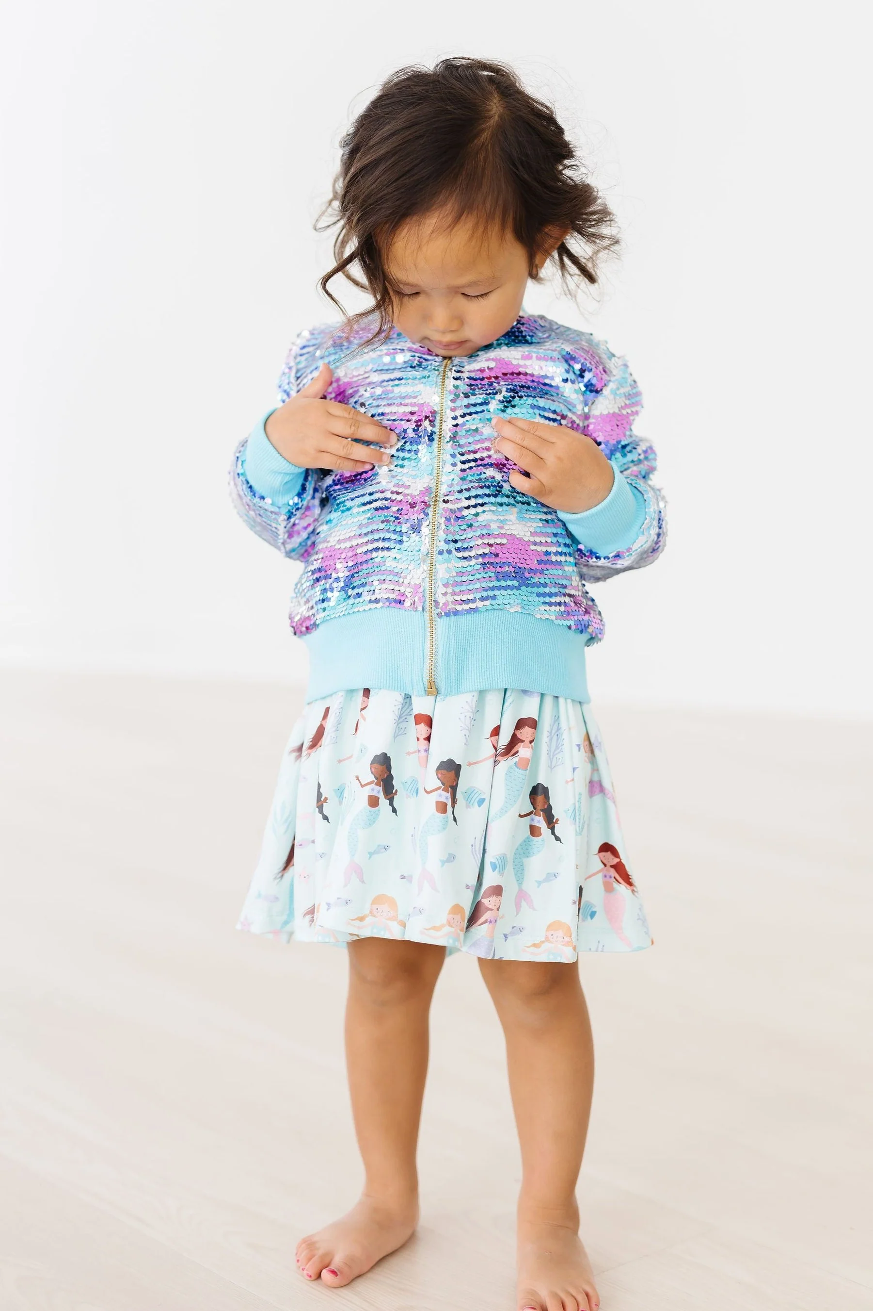 Mermaid Flip Sequin Jacket - Image 6