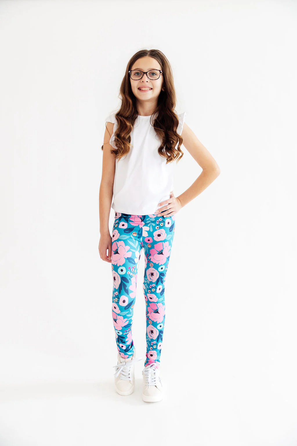 Twirling in Teal Leggings - Image 3